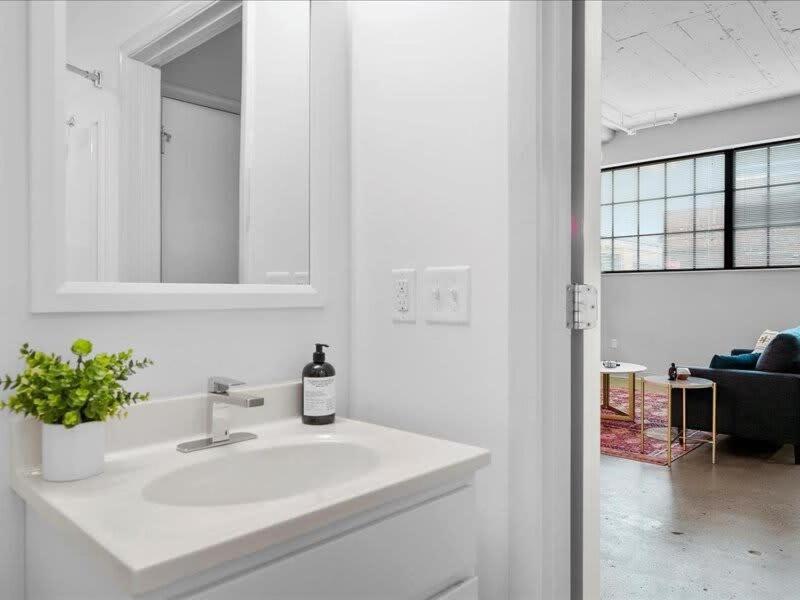 Cozysuites Lavish 1Br, Downtown Pittsburgh Eksteriør billede